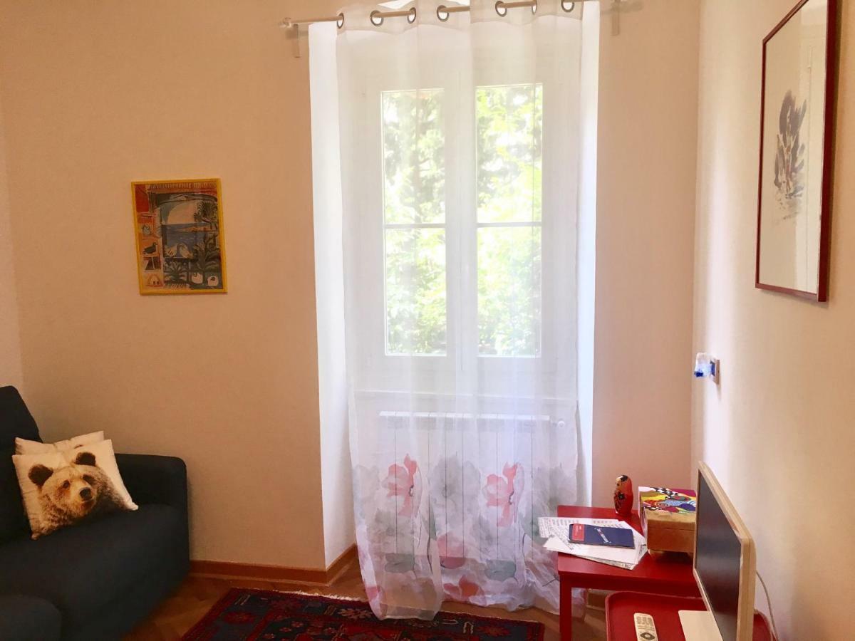 Casa Del Cucciolo Con Parcheggio Privato Appartement Triëst Buitenkant foto