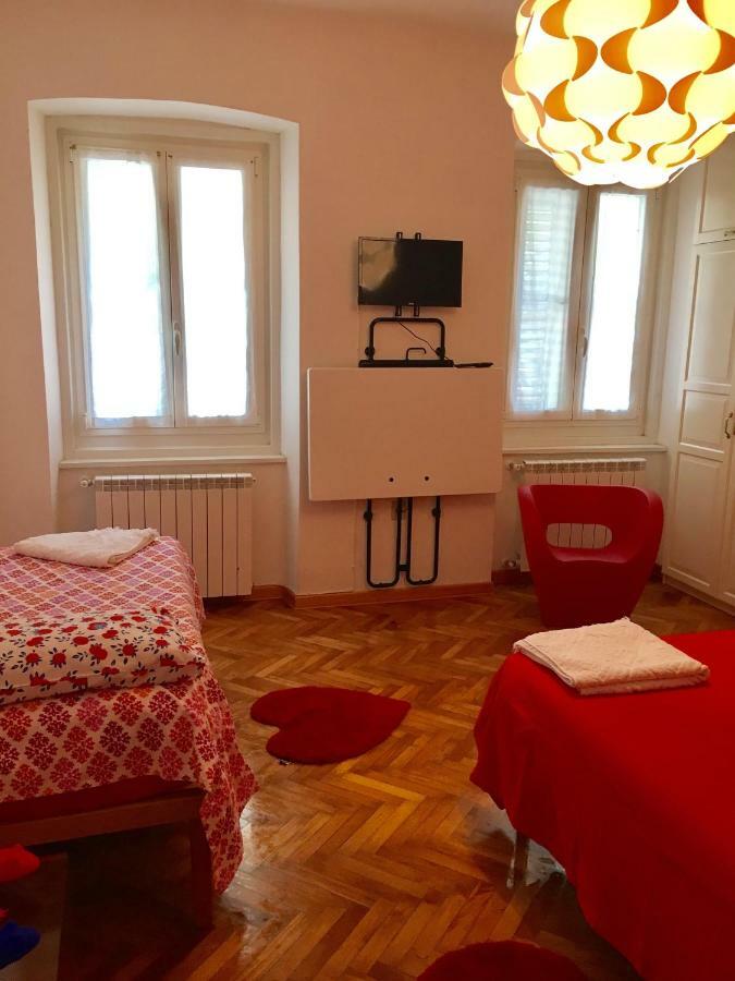 Casa Del Cucciolo Con Parcheggio Privato Appartement Triëst Buitenkant foto
