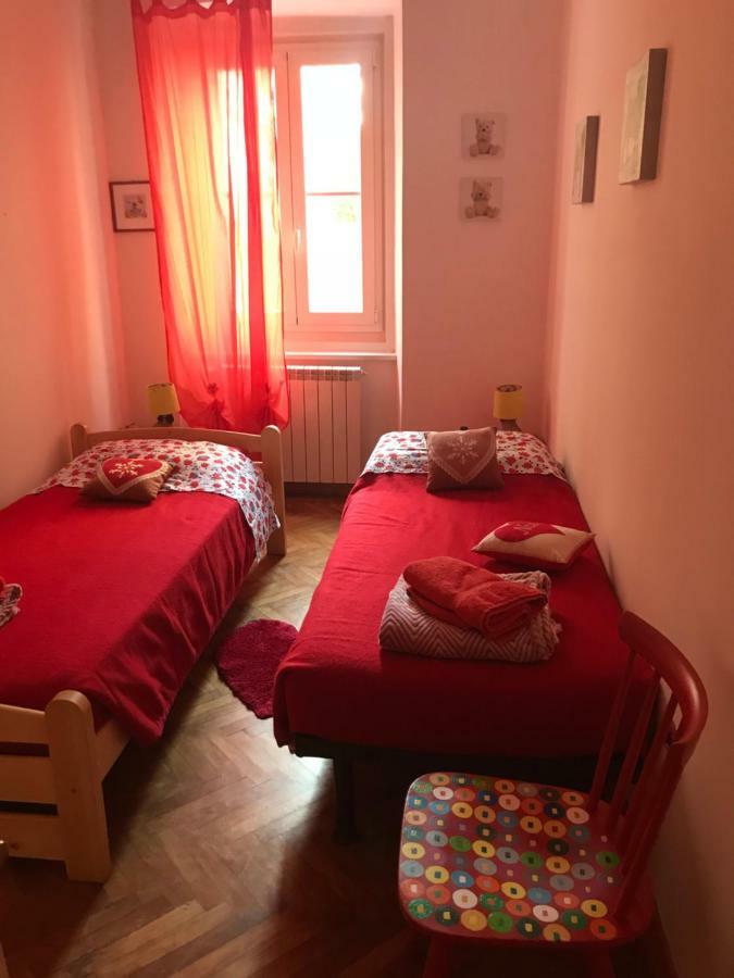 Casa Del Cucciolo Con Parcheggio Privato Appartement Triëst Buitenkant foto