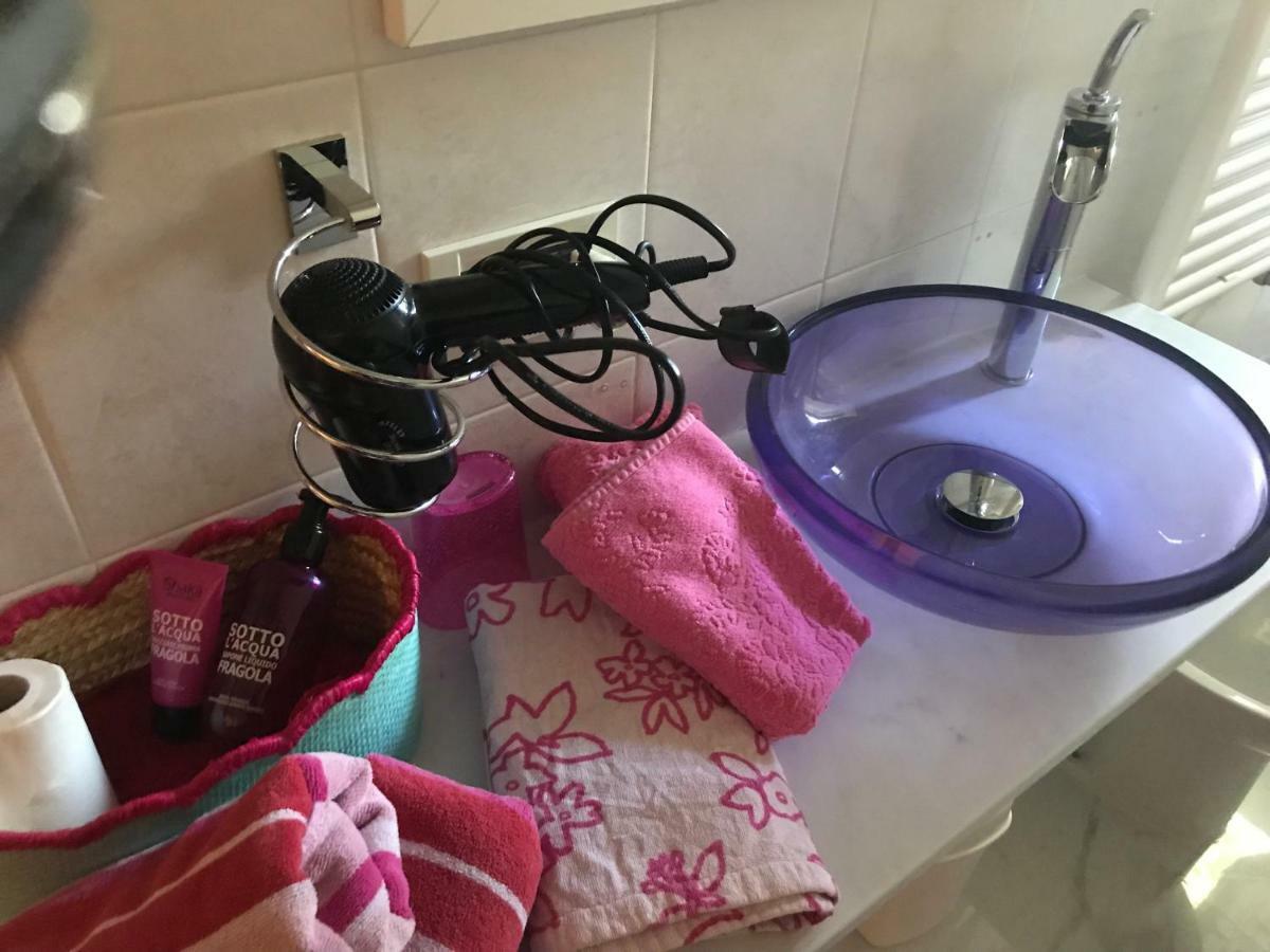 Casa Del Cucciolo Con Parcheggio Privato Appartement Triëst Buitenkant foto